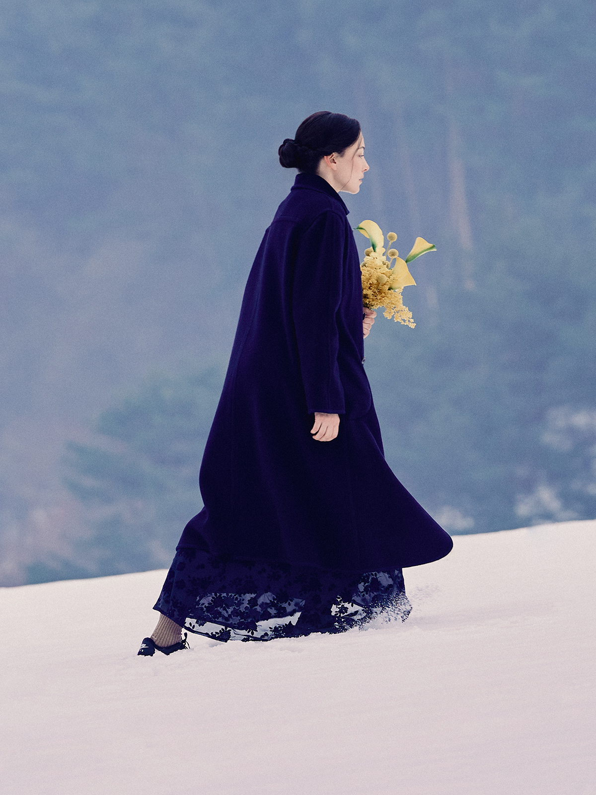 WHITE SWINGING EAU DE PARFUM 30ML image number 1